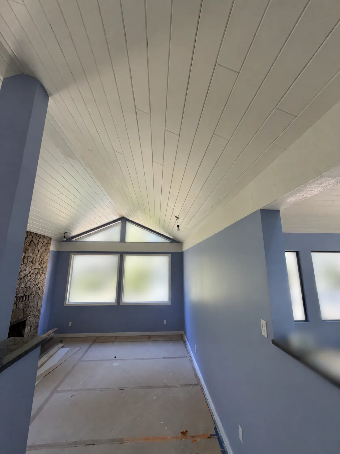 Interior wall and vaulted ceiling paint matching project